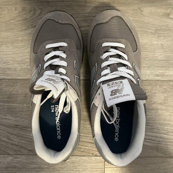 WL574EVG  New Balance  Woman's 574 Core Classic Shoes Sneaker Gray - SIZE 8.5US - Picture 5 of 8